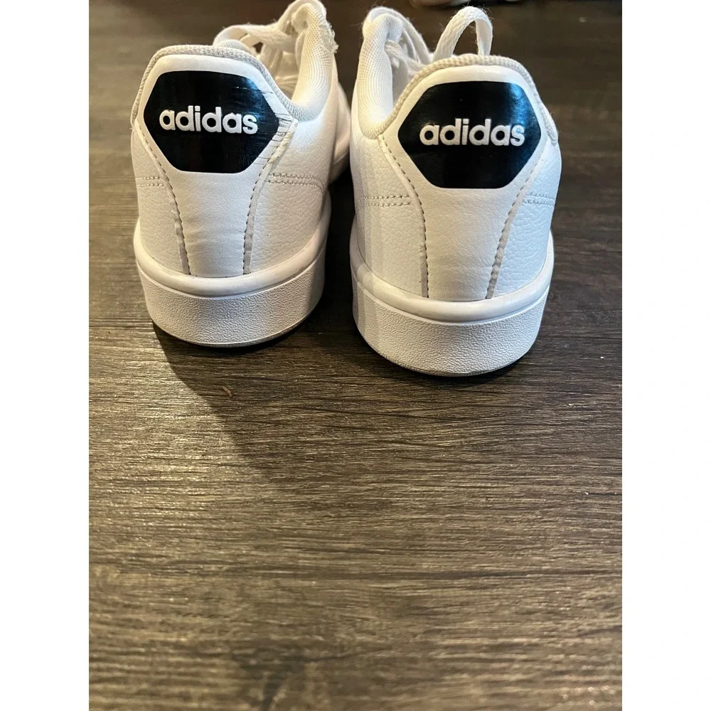 adidas low top